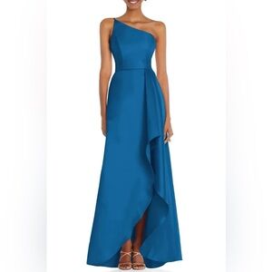 ALFRED SUNG Elegant One Shoulder Blue Gown